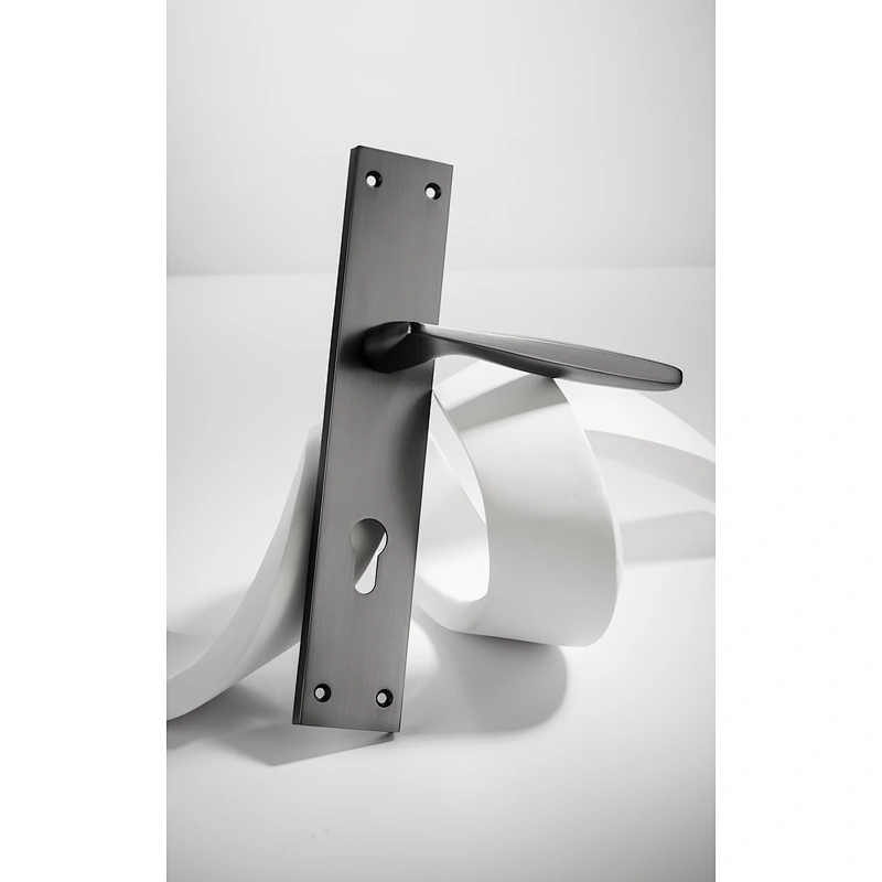 European Interior Zinc Alloy Door Handle with Plate